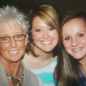 Meet your Posher, Suzanne